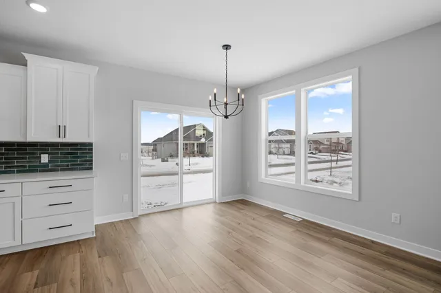 $649,900 | 3280 Linden Avenue North, Lake Elmo, MN 55042