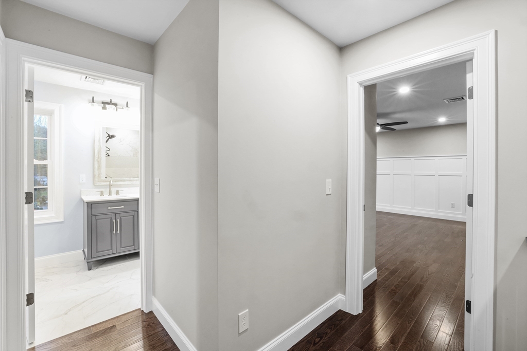 1 Chapel Road Mattapoisett, MA 02739 - Photo 18 of 28 Gallery Image 18