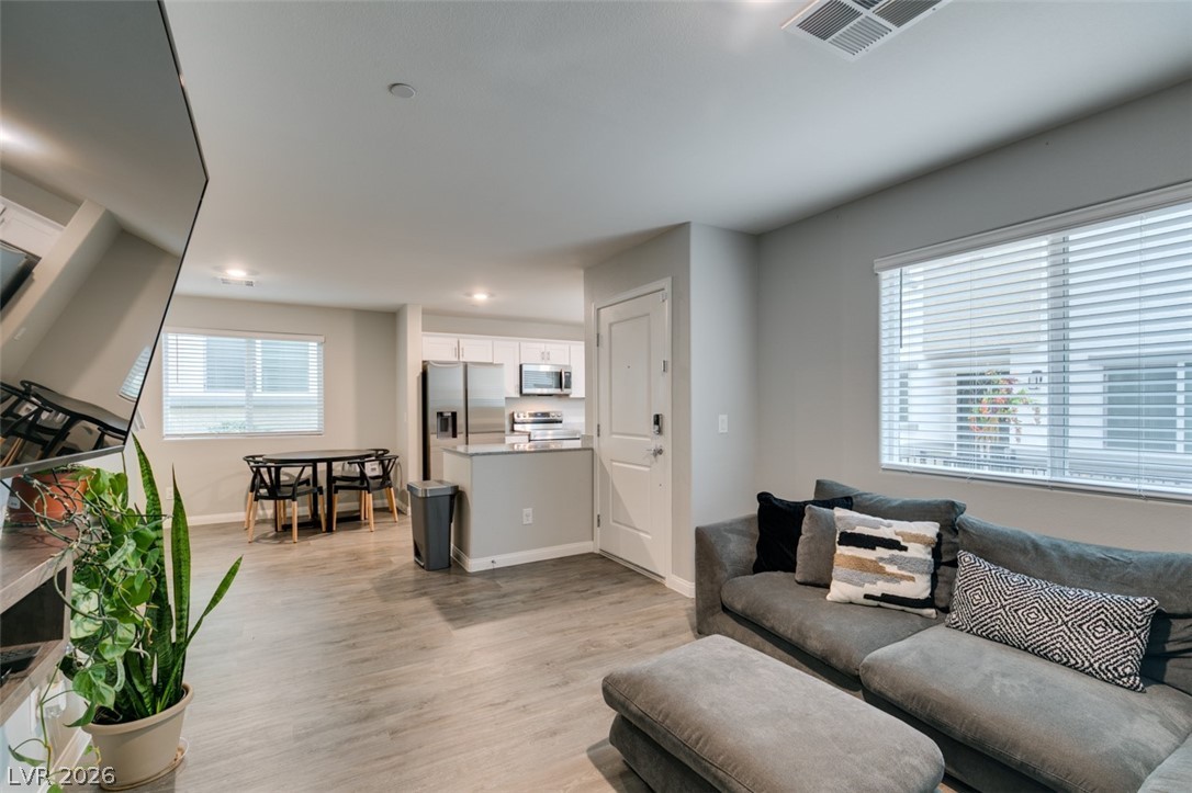 12349 Golden Wreath Road, Unit 4 Las Vegas, NV 89183 - Photo 13 of 41
