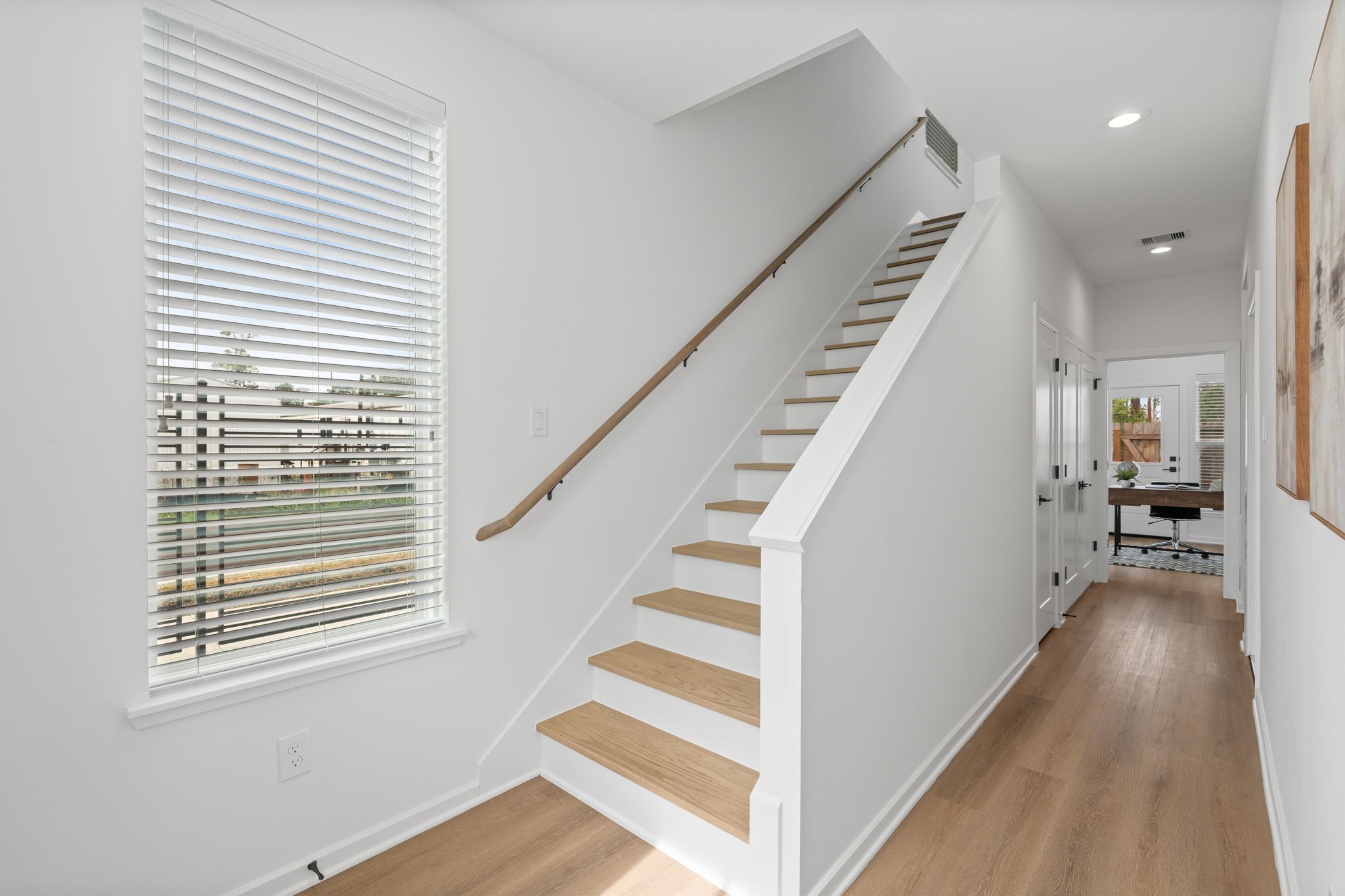 4764 Martin Street Houston, TX 77018 - Photo 12 of 48