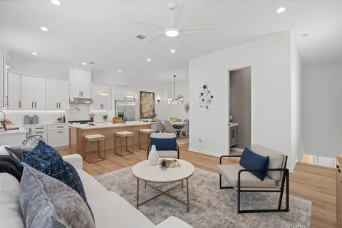 $399,000 | 4764 Martin Street, Houston, TX 77018