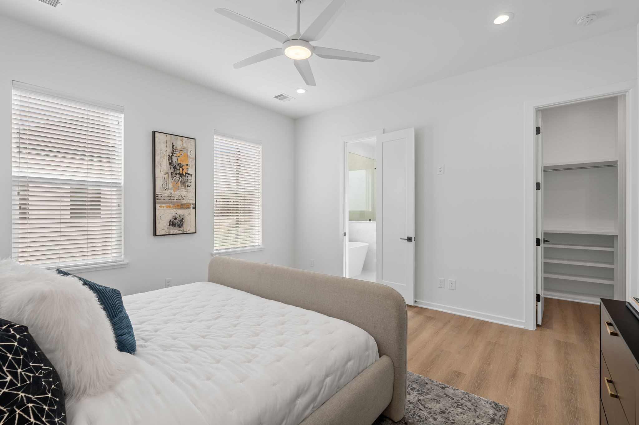 4764 Martin Street Houston, TX 77018 - Photo 32 of 48