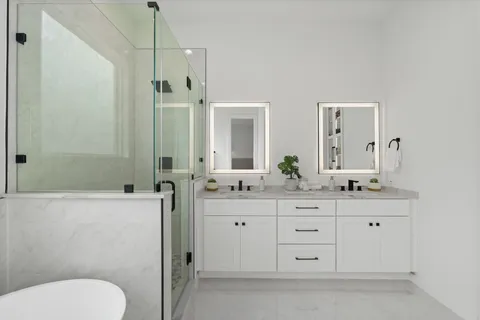 $399,000 | 4764 Martin Street, Houston, TX 77018