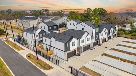 $389,000 | 4764 Martin Street, Houston, TX 77018