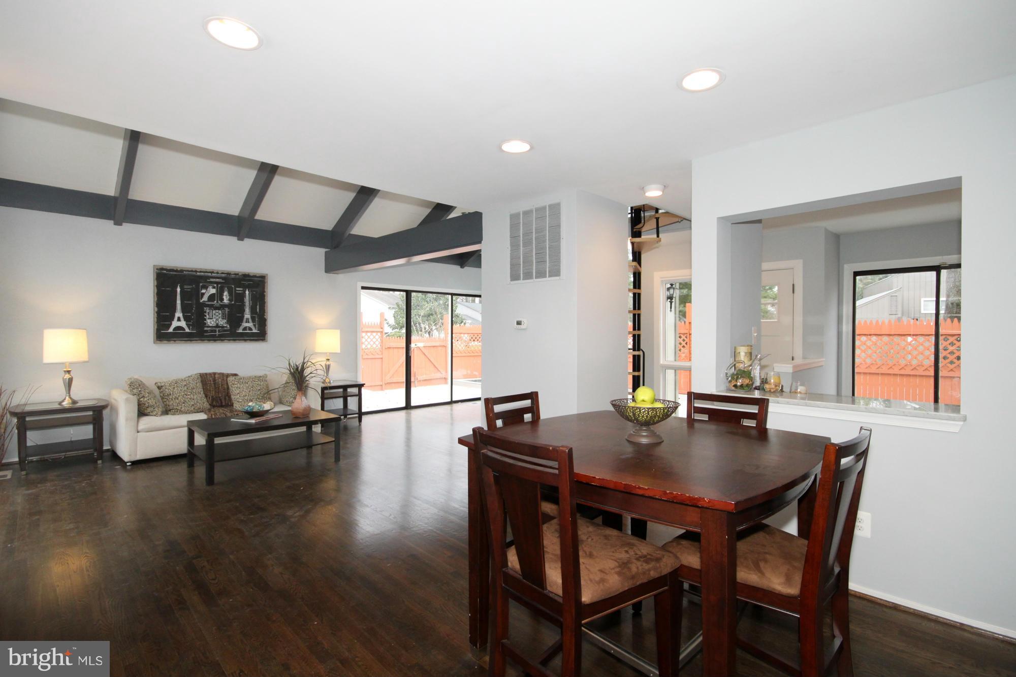 9303 Raintree Road Burke, VA 22015 - Photo 15 of 30 Dining Room