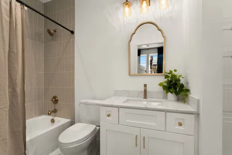 $615,339 | 2000 South Hamilton Road, Unit 4, Nashville, TN 37218