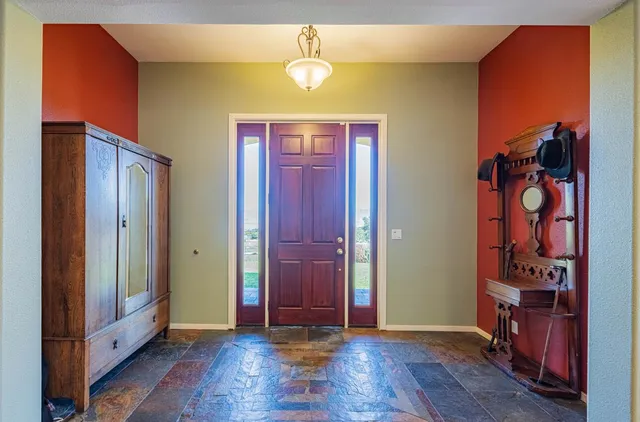 $1,699,000 | 300 Mesa Road, Salinas, CA 93908