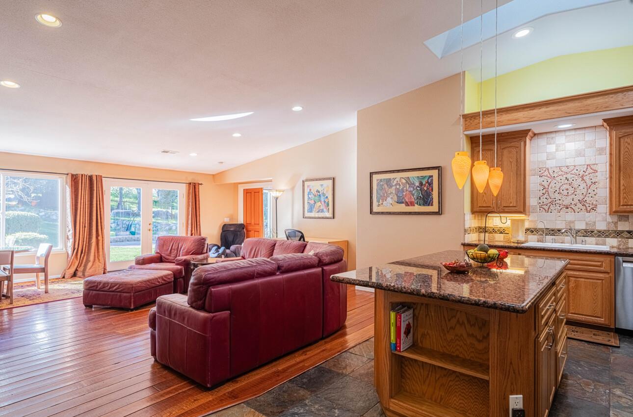 300 Mesa Road Salinas, CA 93908 - Photo 21 of 68