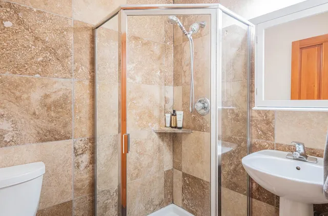 $1,699,000 | 300 Mesa Road, Salinas, CA 93908