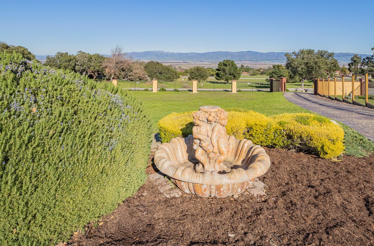 300 Mesa Road Salinas, CA 93908 - Photo 56 of 68