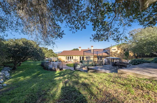 $1,699,000 | 300 Mesa Road, Salinas, CA 93908