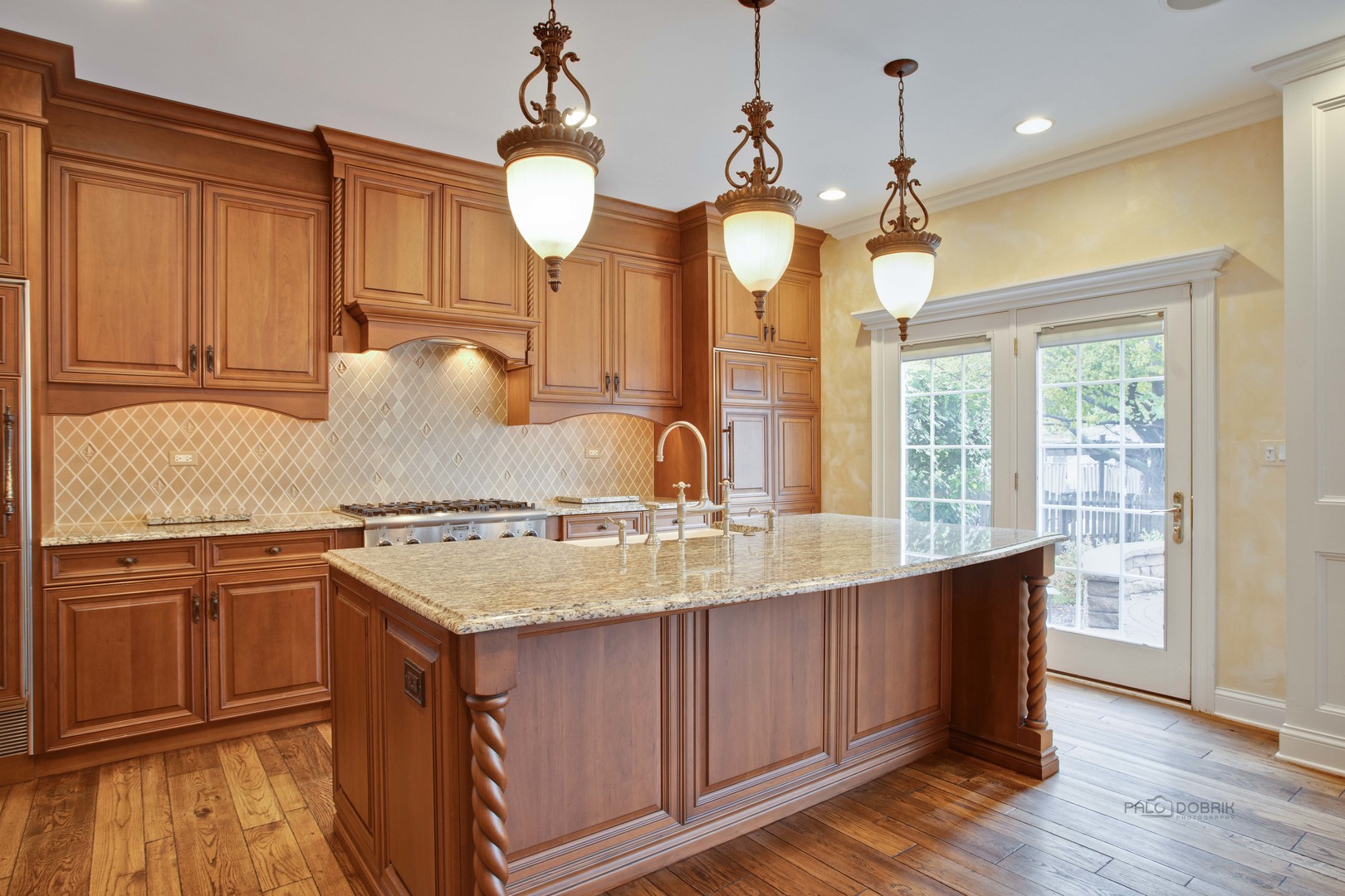 130 Lemans Drive Wheeling, IL 60090 - Photo 5 of 35