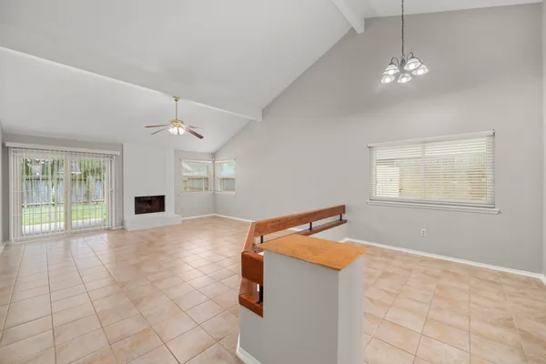 $1,900 | 11911 Plumbrook Drive, Houston, TX 77099
