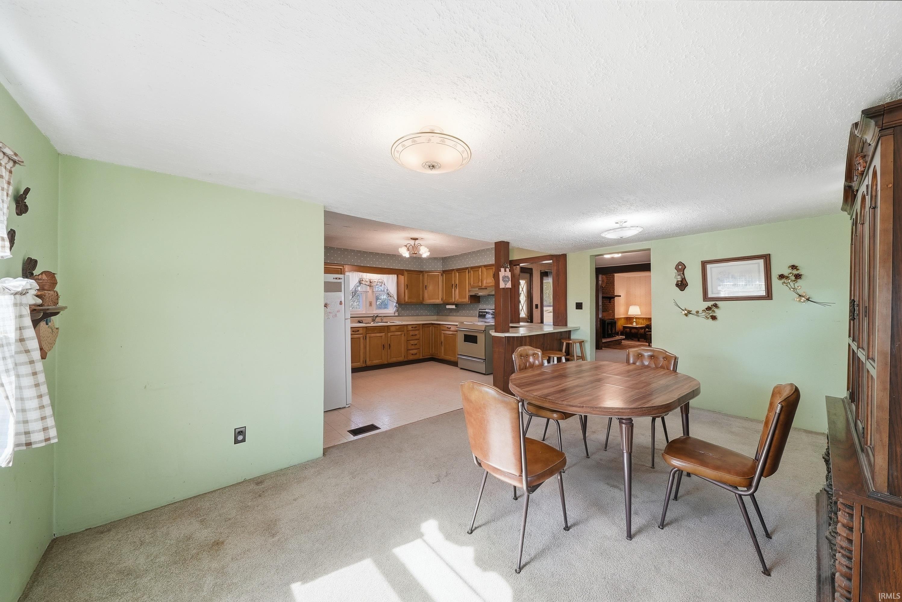 8565 East Metz Road Angola, IN 46703 - Photo 19 of 38 Gallery Image 19