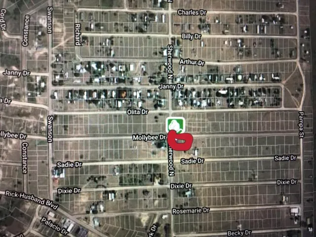 a view of a swimming pool