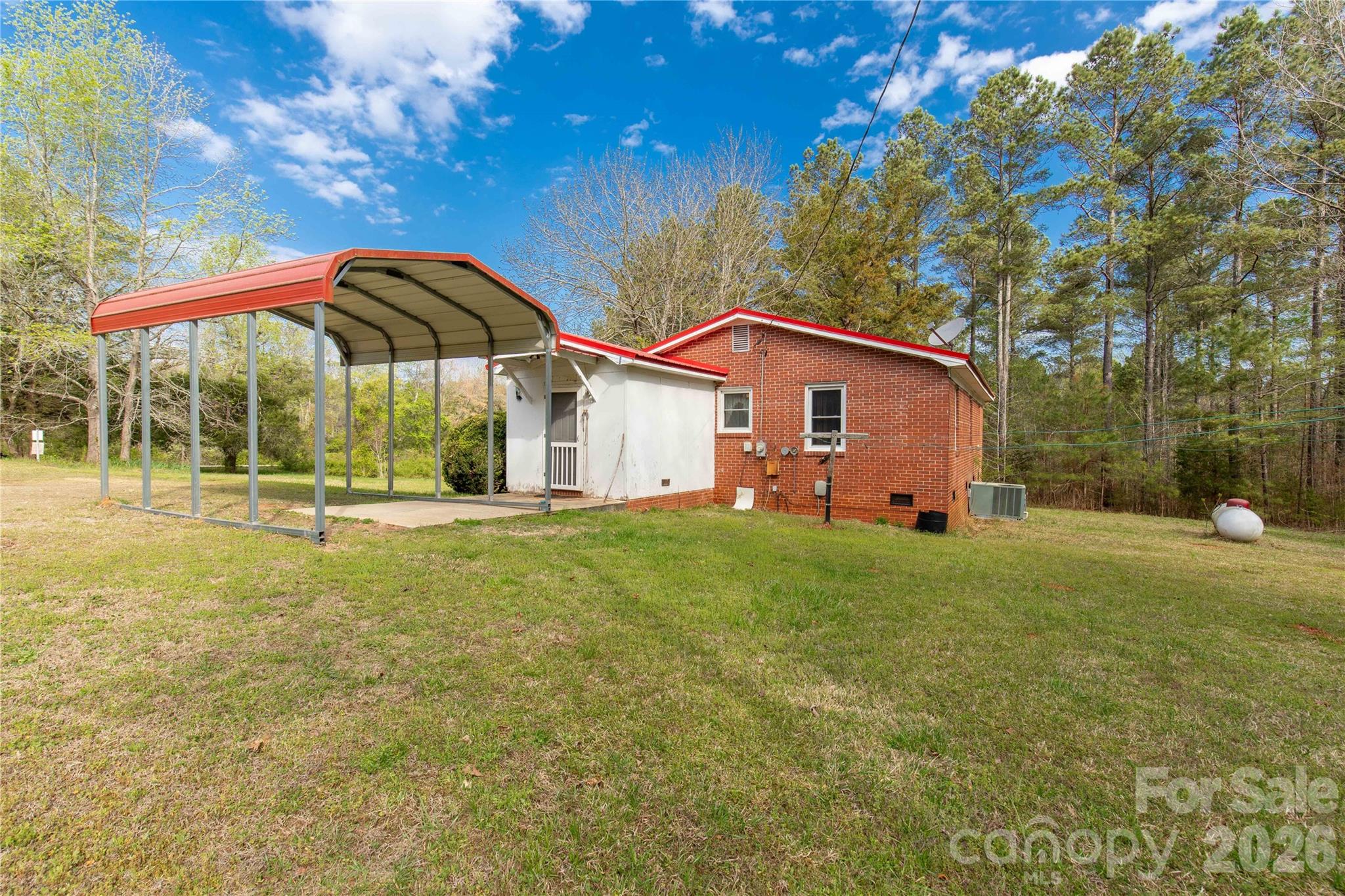 1724 State Rd S-29-39 Lancaster, SC 29720 - Photo 5 of 29 a view of a house with a yard
