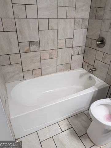 $153,900 | 300 Meadowridge Drive, Warner Robins, GA 31093