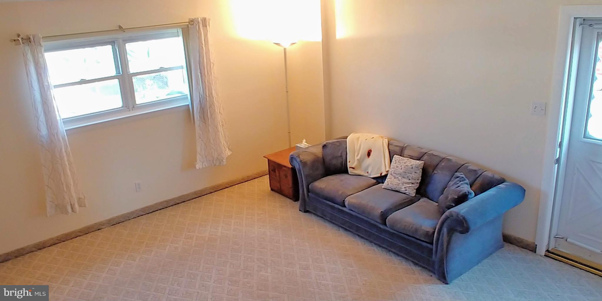 3831 Charteris Road Philadelphia, PA 19154 - Photo 17 of 24