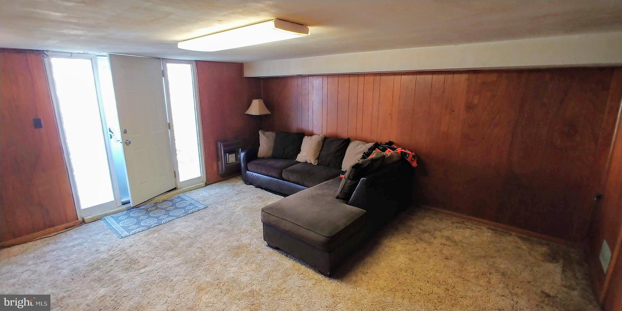 3831 Charteris Road Philadelphia, PA 19154 - Photo 18 of 24