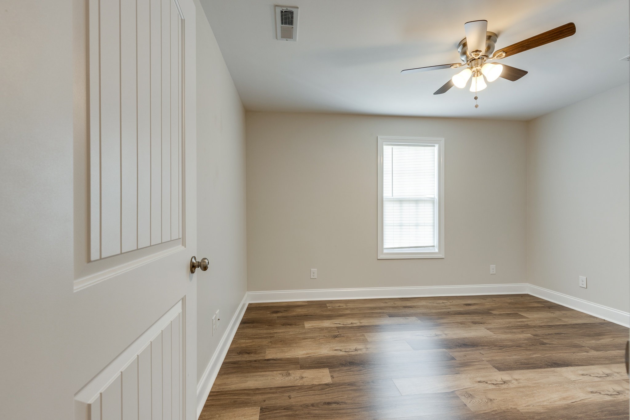 143 Ragsdale Lane Pulaski, TN 38478 - Photo 14 of 22 a view of an empty room with a window