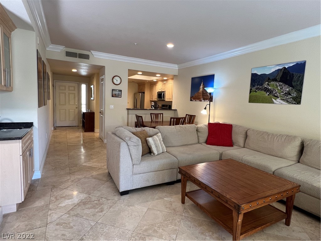220 East Flamingo Road, Unit 237 Las Vegas, NV 89169 - Photo 1 of 36 Gallery Image 1