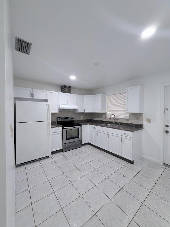 5899 Mango Road West Palm Beach, FL 33413 - Photo 4 of 18 IMG_1557