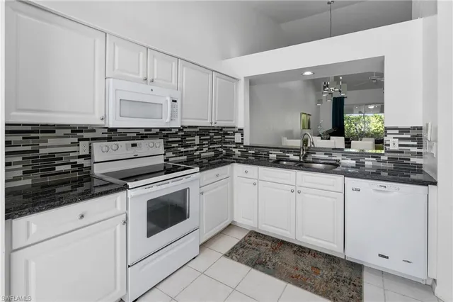 $459,900 | 7077 Lone Oak Boulevard, Naples, FL 34109
