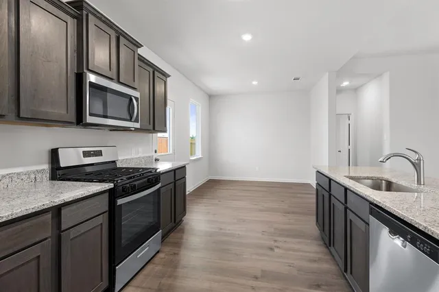 $2,270 | 1501 Woodwinds Drive, Fort Worth, TX 76140