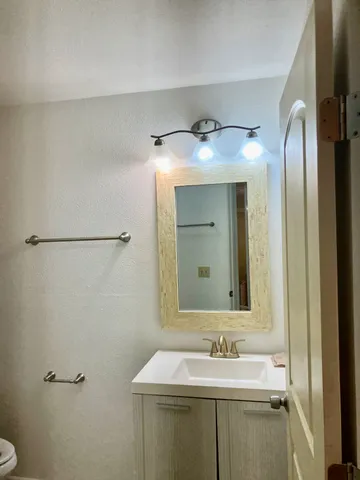 $739,000 | 49 Kuhilani Street, Hilo, HI 96720