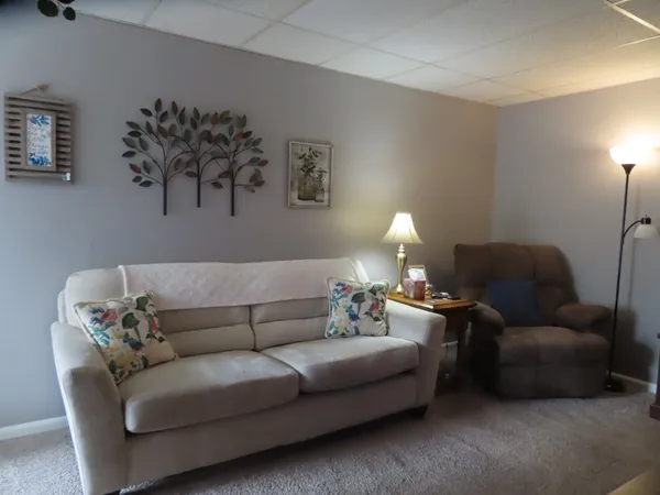 $524,900 | 2690 State Highway 48, Clarksville, TN 37040