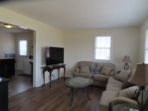 $524,900 | 2690 State Highway 48, Clarksville, TN 37040
