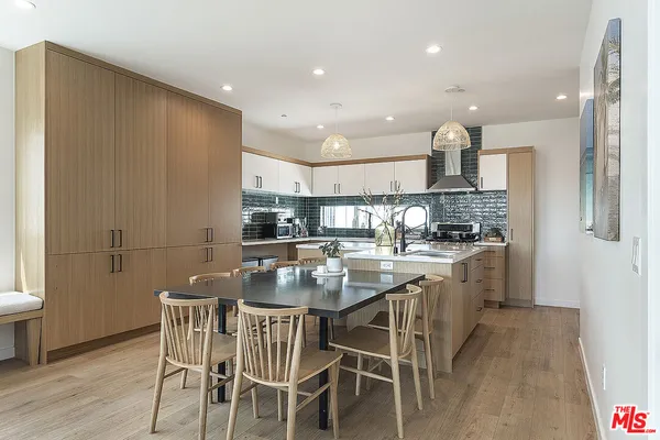 $59,950 | 811 North Harvard Boulevard, Unit ALL, Los Angeles, CA 90029