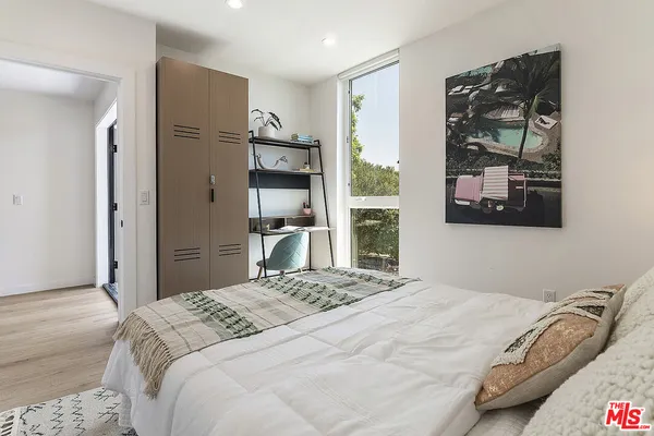 $59,950 | 811 North Harvard Boulevard, Unit ALL, Los Angeles, CA 90029