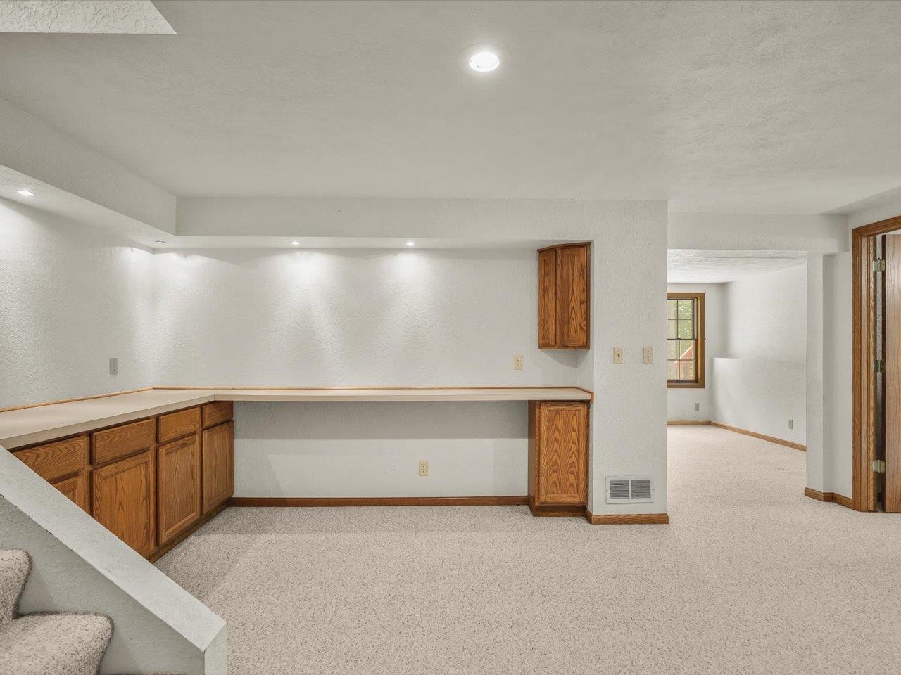 6468 North Deer Path Road Oregon, IL 61061 - Photo 31 of 53