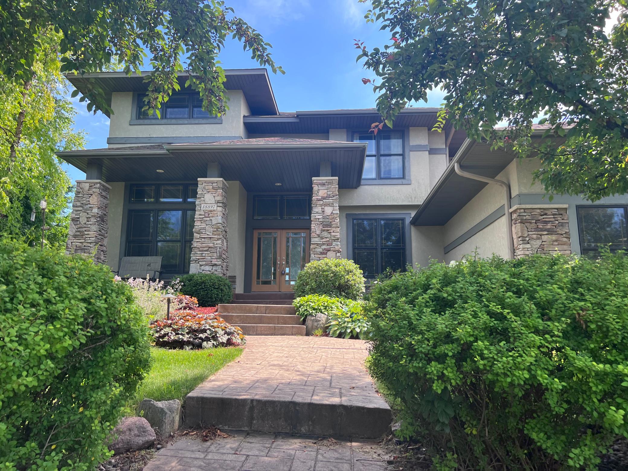 18897 Explorer Trail Eden Prairie, MN 55347 - Photo 2 of 3