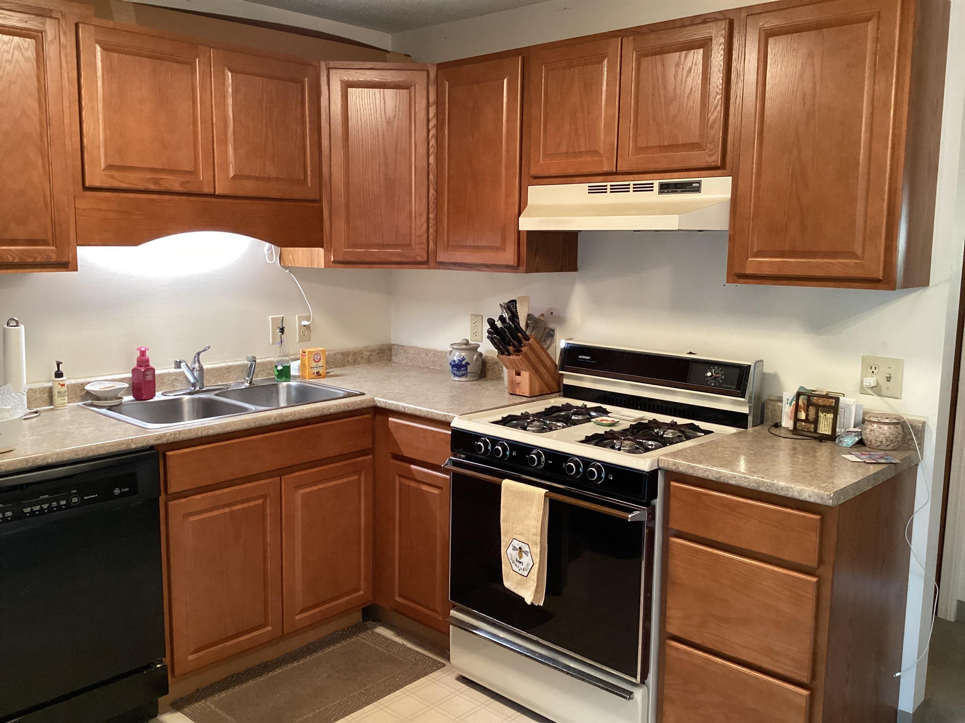 238 Base Hill Road, Unit A12 Keene, NH 03431 - Photo 5 of 23