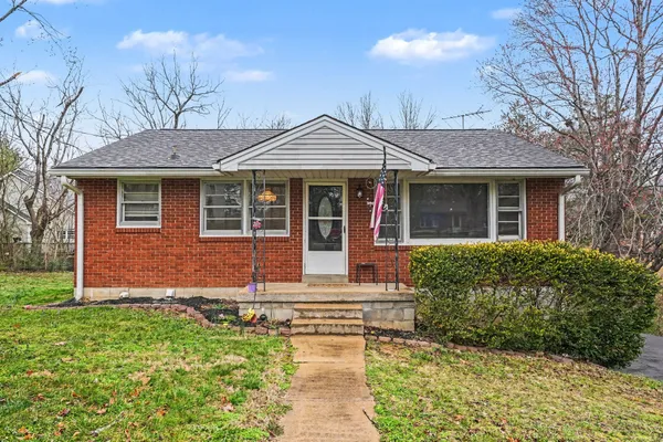 $250,000 | 100 Oak Drive, Dickson, TN 37055