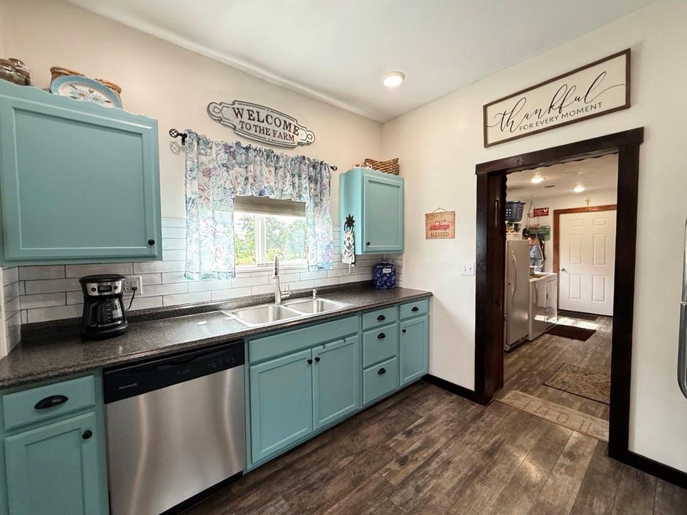 5125 Southwest 815 Road El Dorado Springs, MO 64744 - Photo 6 of 48