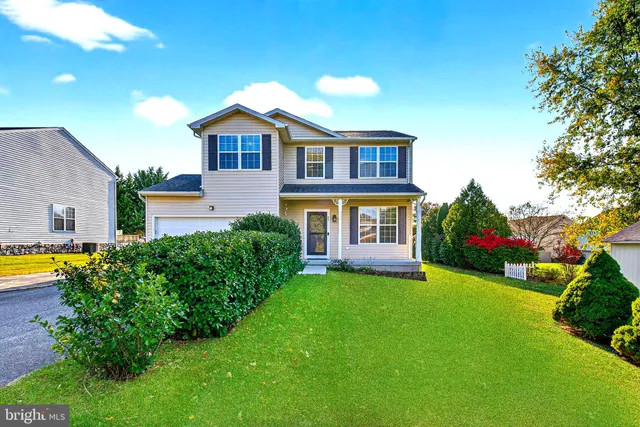 $450,000 | 27 Planetree Drive, Taneytown, MD 21787