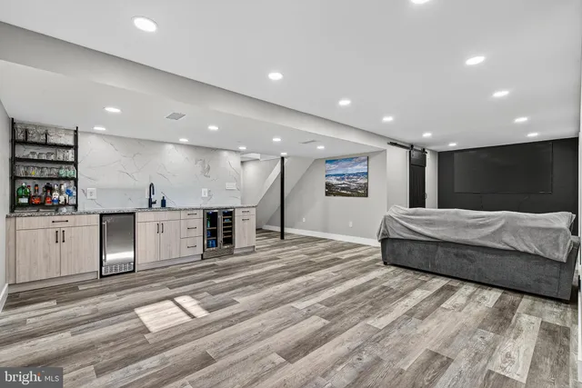 $450,000 | 27 Planetree Drive, Taneytown, MD 21787