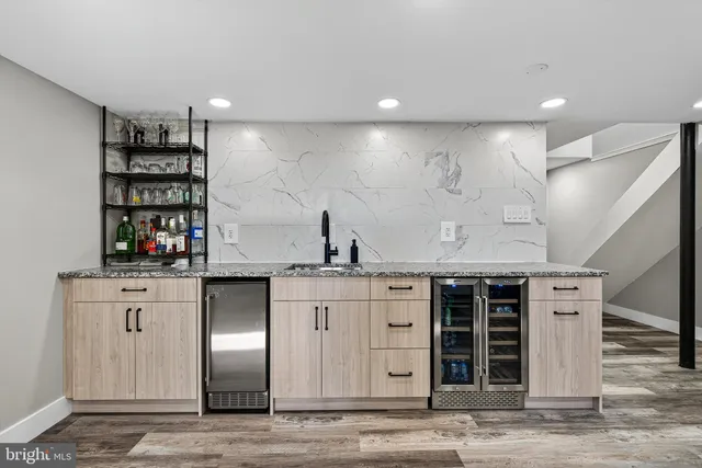 $450,000 | 27 Planetree Drive, Taneytown, MD 21787