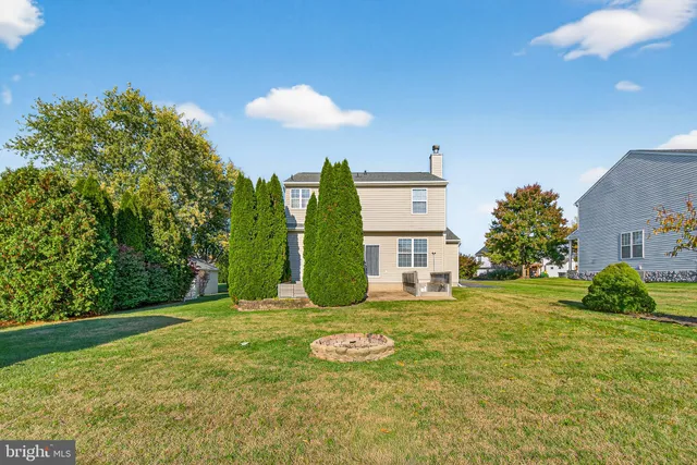 $450,000 | 27 Planetree Drive, Taneytown, MD 21787