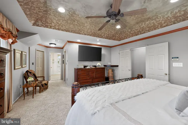 $950,000 | 7 Maison Place, Voorhees, NJ 08043