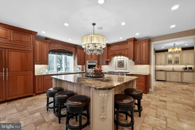 $950,000 | 7 Maison Place, Voorhees, NJ 08043