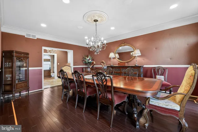 $950,000 | 7 Maison Place, Voorhees, NJ 08043