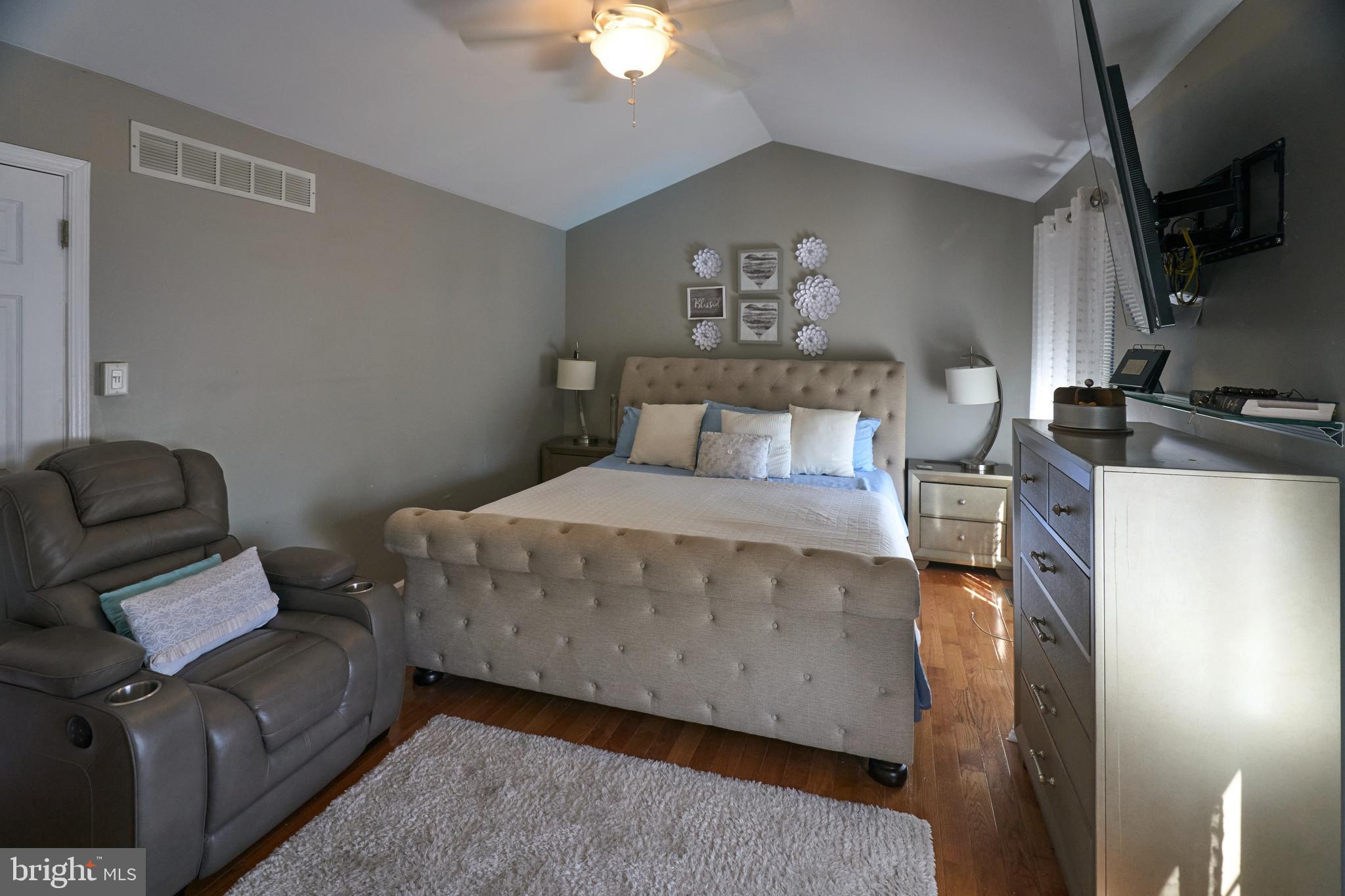 8905 Springview Road Philadelphia, PA 19115 - Photo 39 of 59 Owner's Bedroom