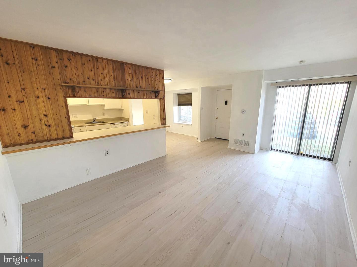 1005 Timber Creek Road Lindenwold, NJ 08021 - Photo 2 of 14 Gallery Image 2