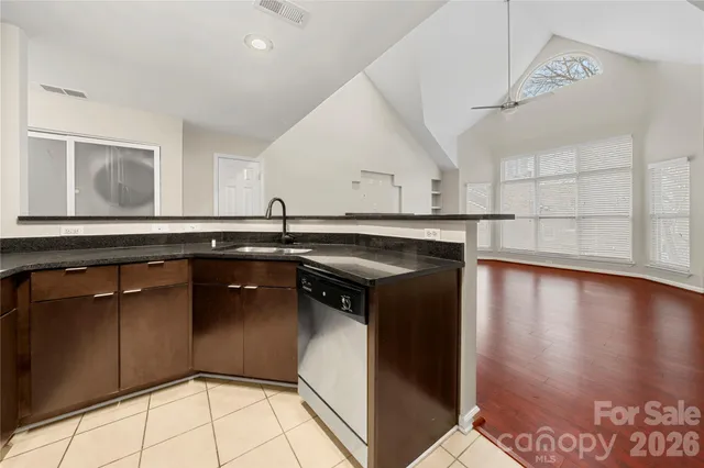 $319,900 | 509 North Graham Street, Unit 3C, Charlotte, NC 28202