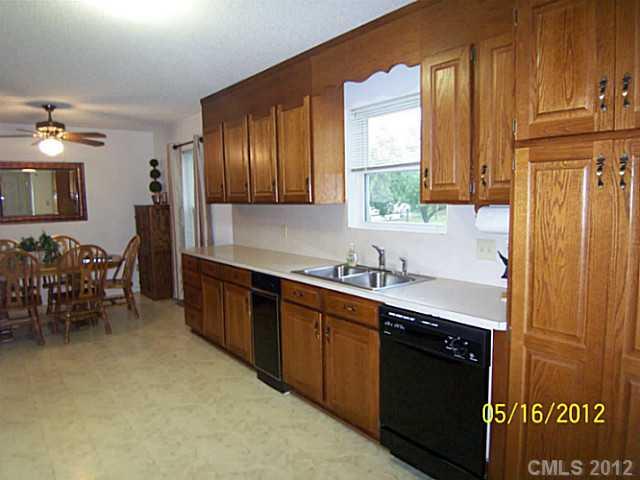 130 Robert Keever Road Stanley, NC 28164 - Photo 5 of 15 Gallery Image 5