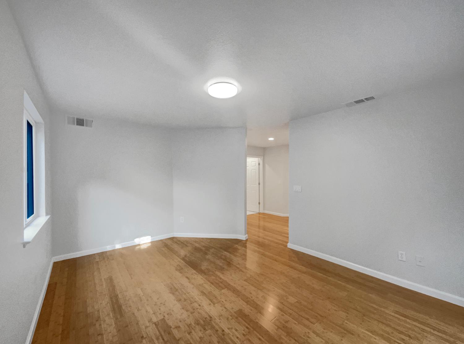 1540 Pastal Way Davis, CA 95618 - Photo 22 of 27